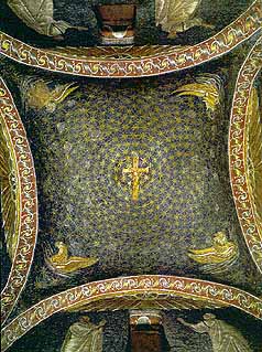 Мозаичное художественное оформление центрального хранилища. Мавзолей Galla Placidia, Равенна, 430-50 г